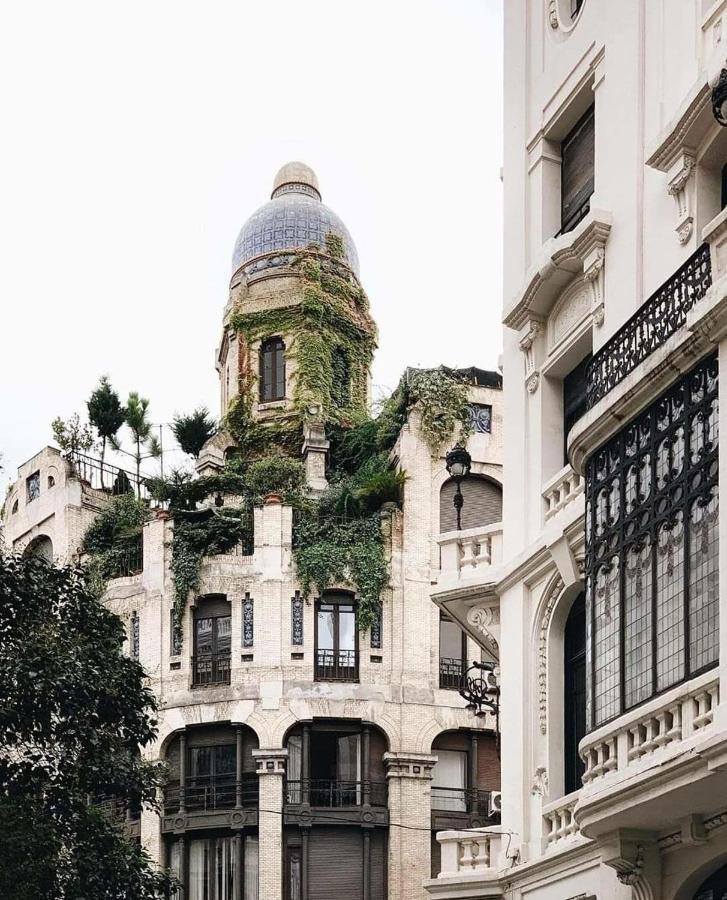 Hostal Andrea Granvia Madrid Exteriör bild